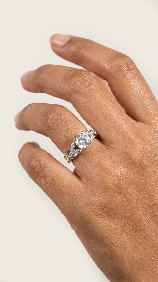 Sterling 925 Silver Solitaire Bloom Ring